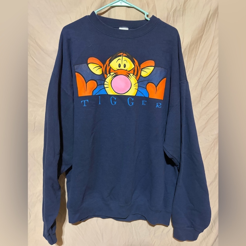Vintage tigger crewneck